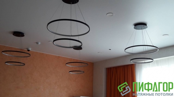 Французские натяжные потолки